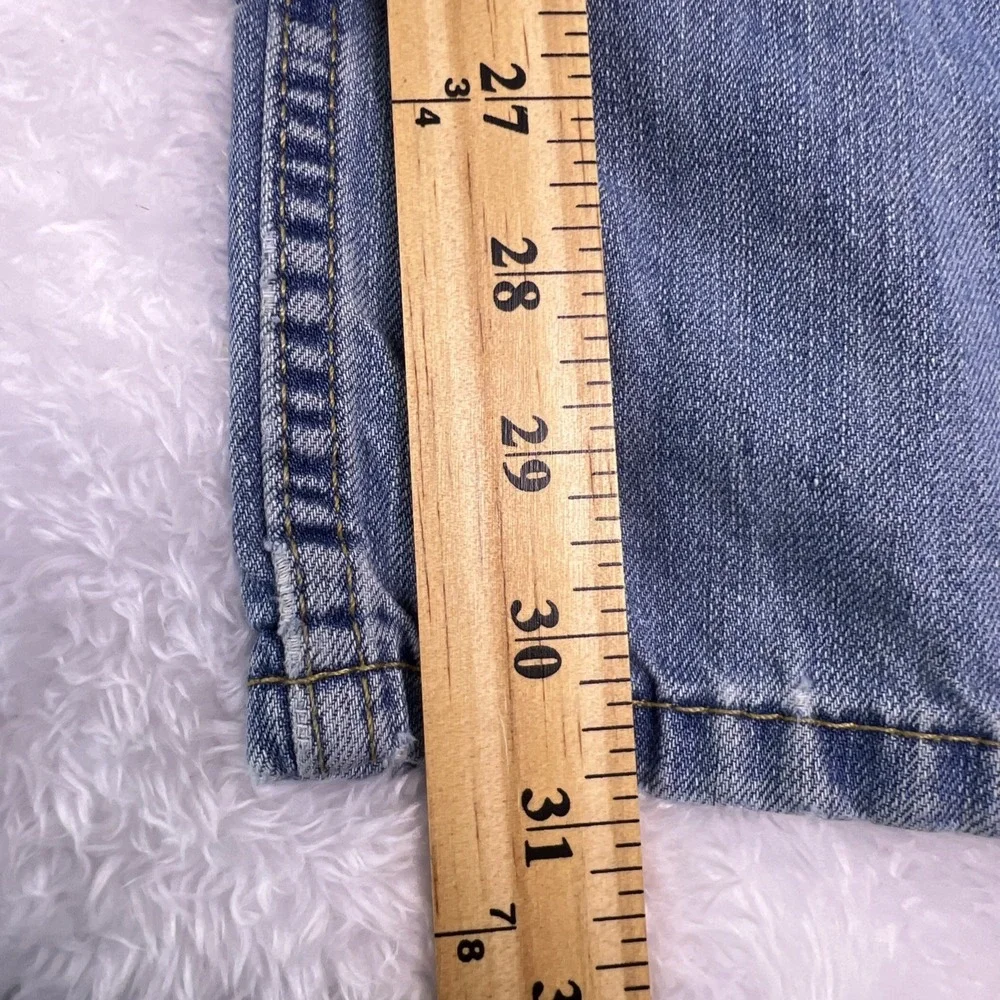 Levi's 559‎ Jeans Men's Size 30x32 Blue Relaxed Straight Med Wash Distressed
